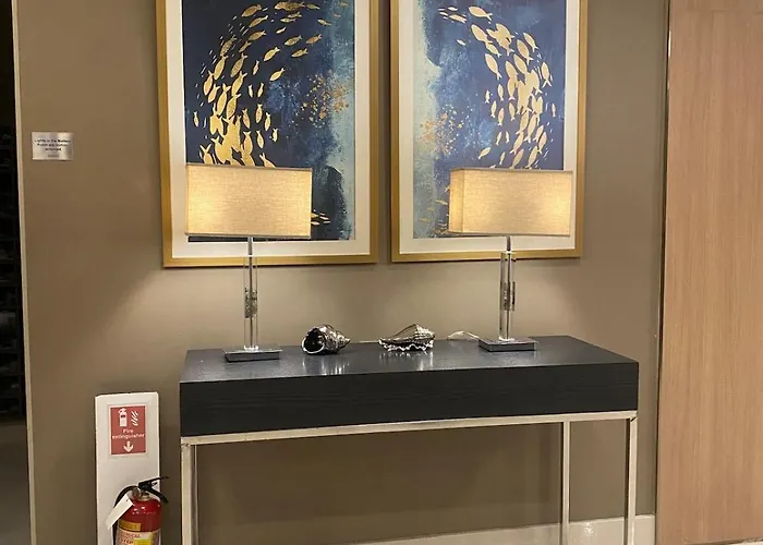 Apartment In Moa Pasay Homey Luxury Manila