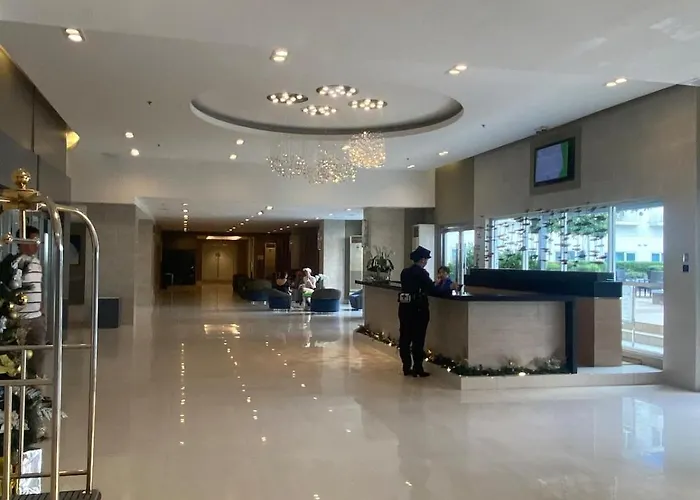 In Moa Pasay Homey Luxury Apartment Manila